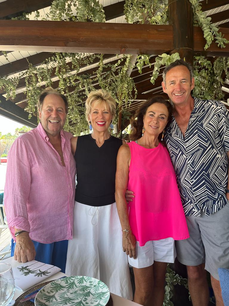Stephanie Noll in Sotogrande with friends