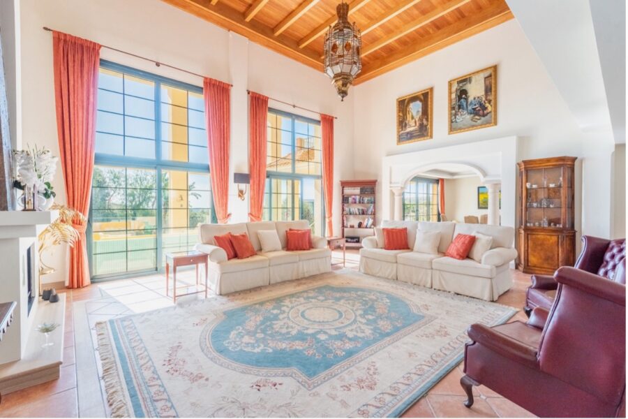 Living room of a property in Sotogrande